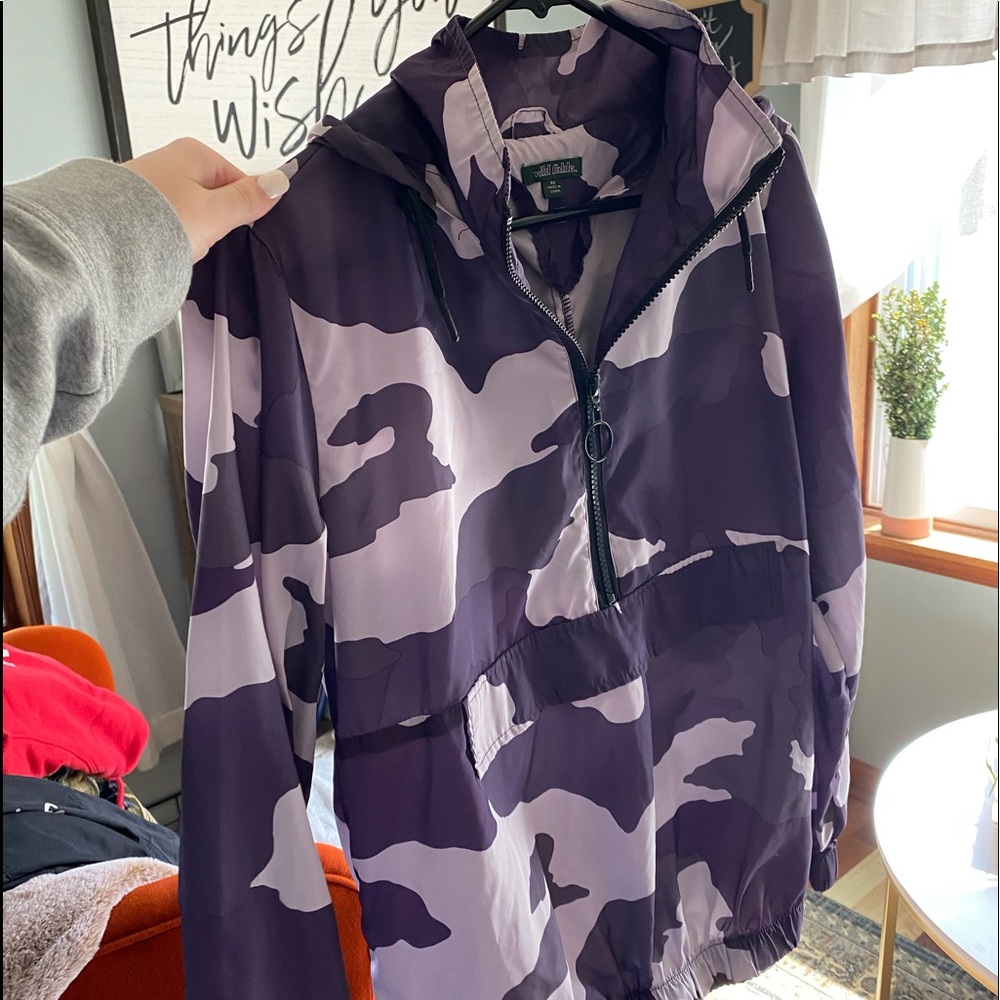 Camp windbreaker